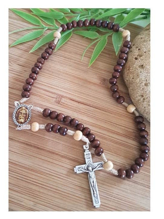 Shroud Of Turin Rosary/Face of Holy Jesus Wood Rosary/Holy Face of Christ Wood rosary/Madonna Our Lady Of Grace Medal Rosary