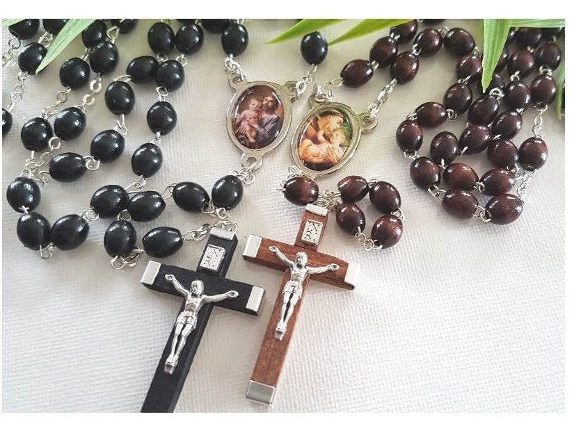 Wood Rosary with Patron Saint,Men's Rosary, Black or Brown Oval Beads Wood Rosary, Boys Communion and Confirmation Gift, Choose Saint Medal