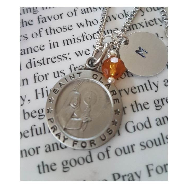 St Clare Of Assisi Pewter Necklace,Patron Saint Personalised medal Birthstone, Initial Charm Pendant, Patron for Sore Eyes,Saint for Media