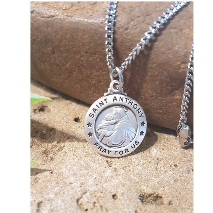 St Anthony Sterling Silver Pendant,Sterling Round Saint Anthony of Padua Medal, Men and Ladies Catholic Charm,Fathers and Mothers Day Gift,