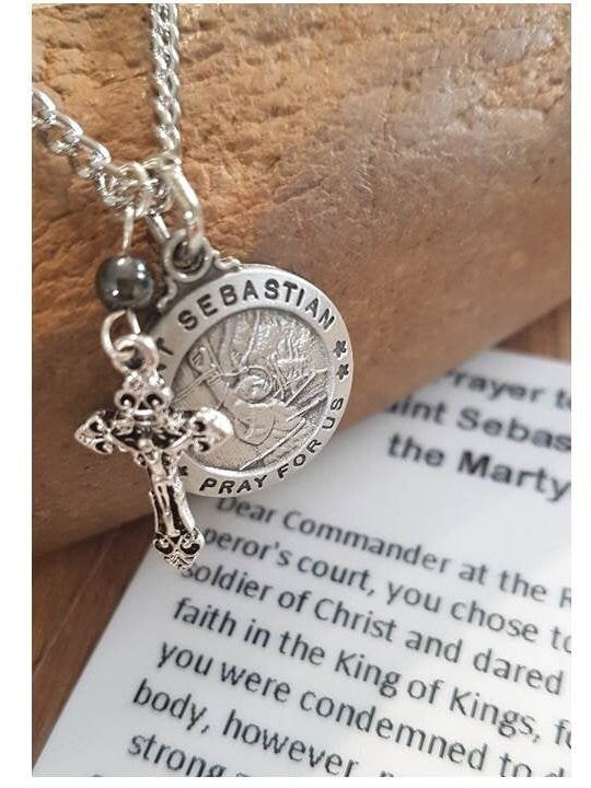 St Sebastian Medal with Prayer, Saint Sebastian the Patron Saint of Athletes, Patron Saint Pendant with Charm, Praying Hands and Crucifix