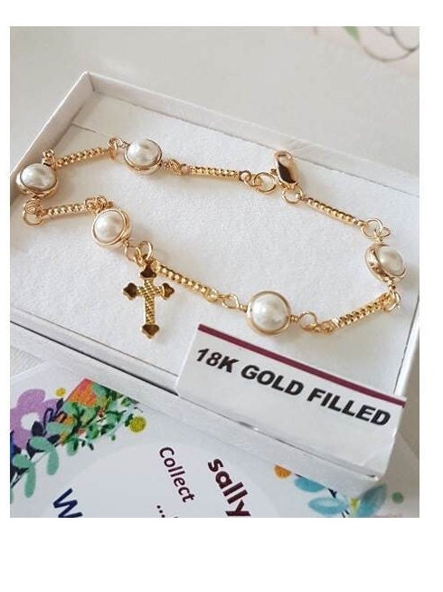 Gold Filled Pearl Bracelet with Cross,Girls Gold Bracelet, 18K Gold Filled Jewelry,First Communion Gifts,Confirmation ,Trendy Pearl Jewelry