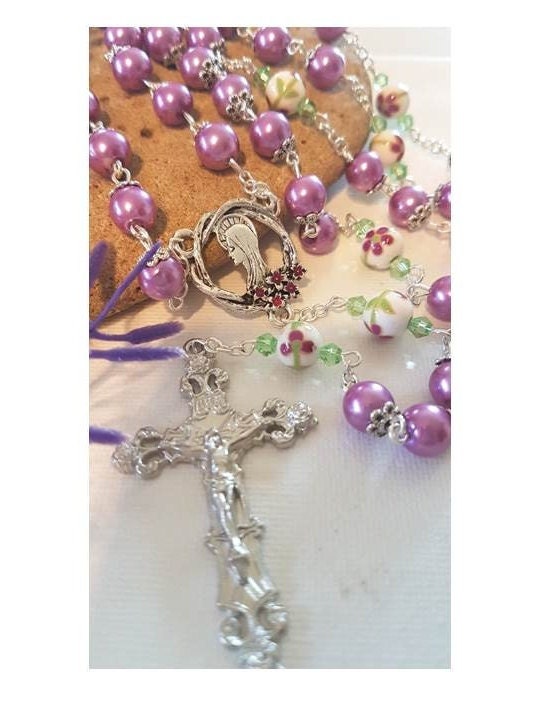 Purple Pearl Rosary,Ceramic Floral Beads Rosary,Deluxe Centrepiece and Crucifix Prayer Beads,Mothers Day Rosary,Madonna with Flowers