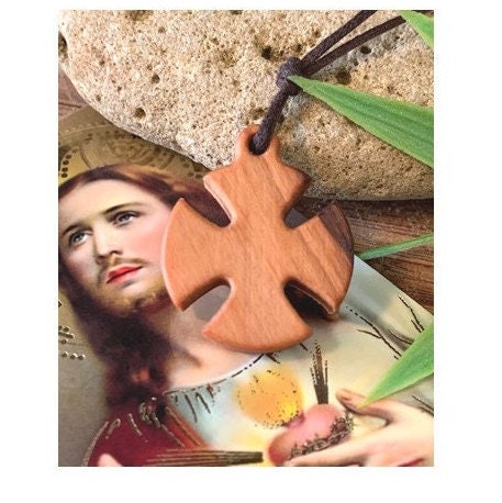 Wood Templar Cross, Crusader Cross Necklace, Olive wood Cross Pendant, Wood Cross Necklace, Christian Cross for Men, Knights of Templar