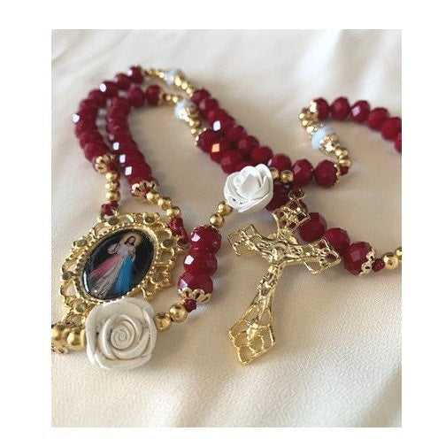 Divine Mercy Rosary, Garnet Rosary with Divine Mercy, Handcrafted Red Glass Rosary with Jesus, Gold Crucifix Jesus Medal, Gold Prayer Beads