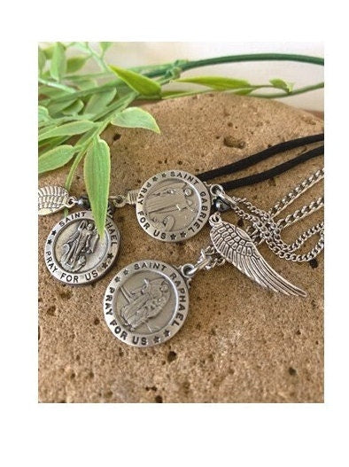 St Christopher Medal with Prayer Card, St Gabriel, St Raphael Medal, St Michael Archangel Necklace On Chain or Cord, Patron saint with Wings