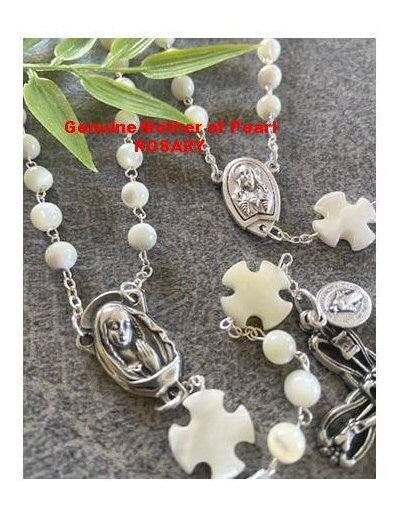 Real Mother Of Pearl Rosary, Genuine Pearl Prayer Beads with Miraculous Medal, Sacred Heart of Jesus Medal, Praying Virgin Mary Medal