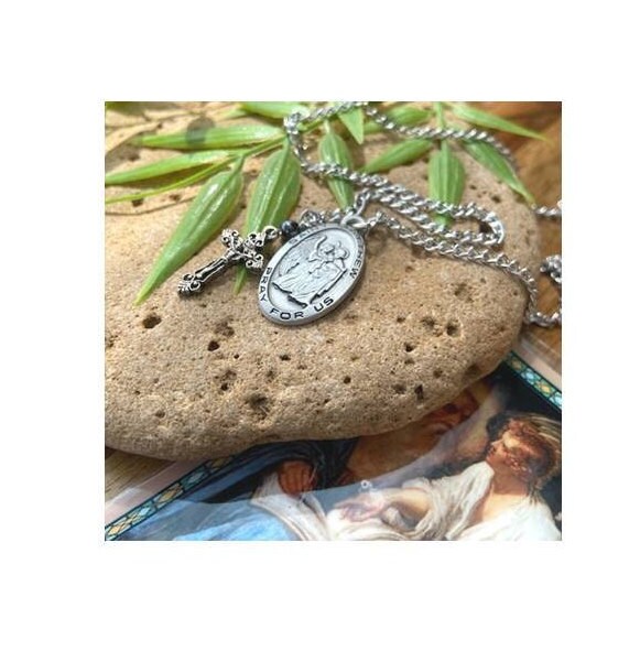 St Matthew Saint Medal, Patron Saint Medal for Boys, Confirmation Gifts, Saint for Bank Workers and Accountants, The twelve Apostle,