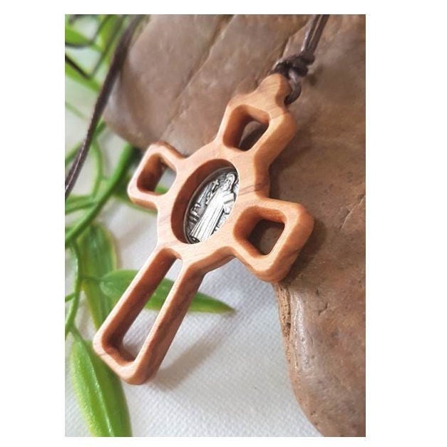 Olive Wood St Benedict Cross, St Benedict Medal Pendant,Wood Cross for Guys, Big Wood Cross Pendant,Adult Men and Youth Necklace, Natural